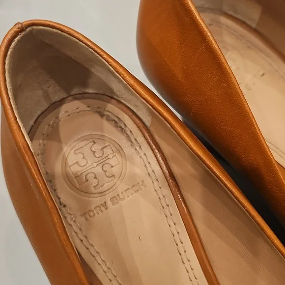 TORY BURCH Cognac Tan Leather Wedges